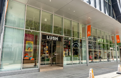 LUSH moyuk札幌店