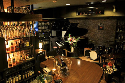jazz&booze Half Note, 札幌